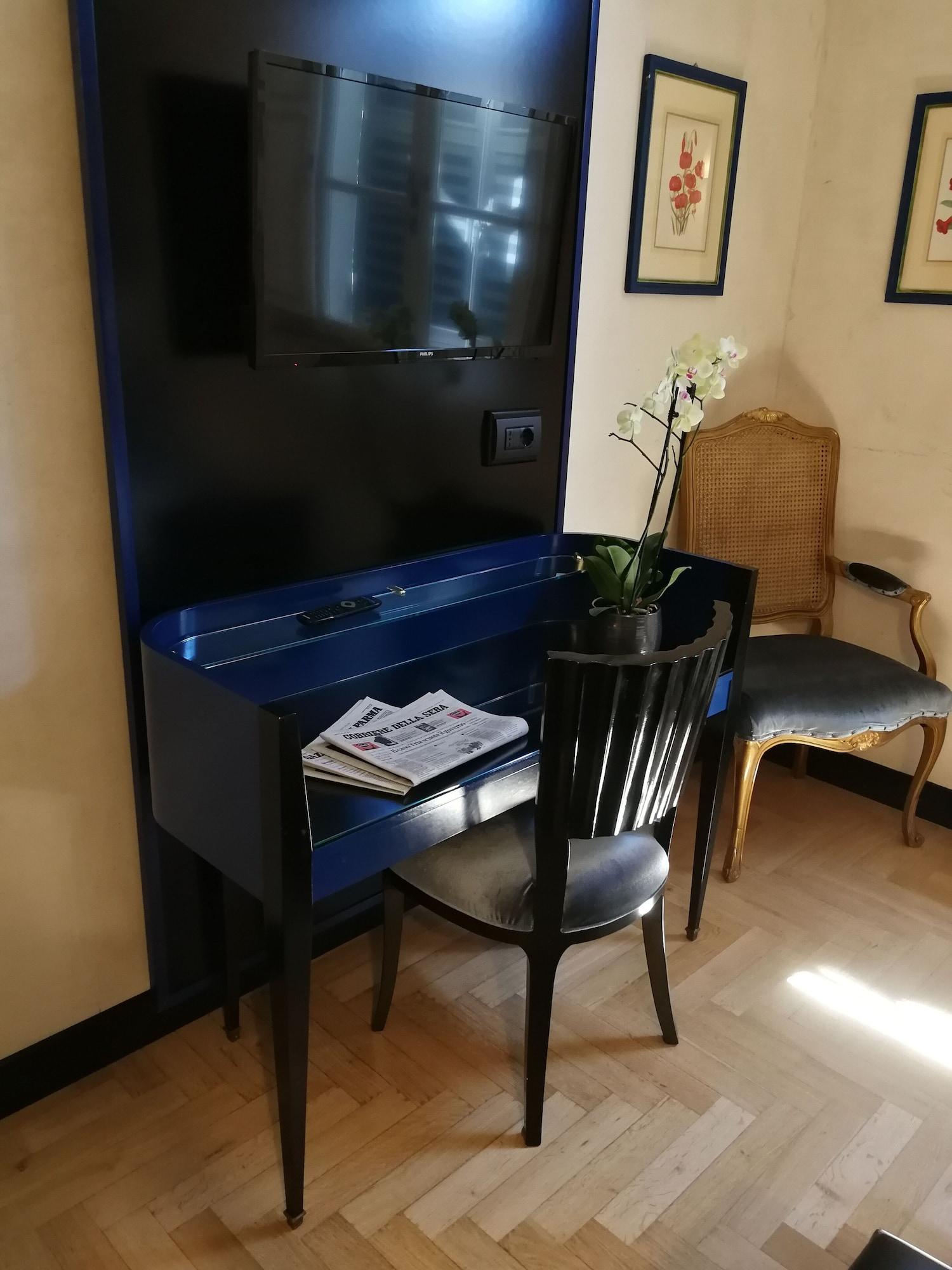 Hotel Verdi Boutique Hotel Parma Esterno foto