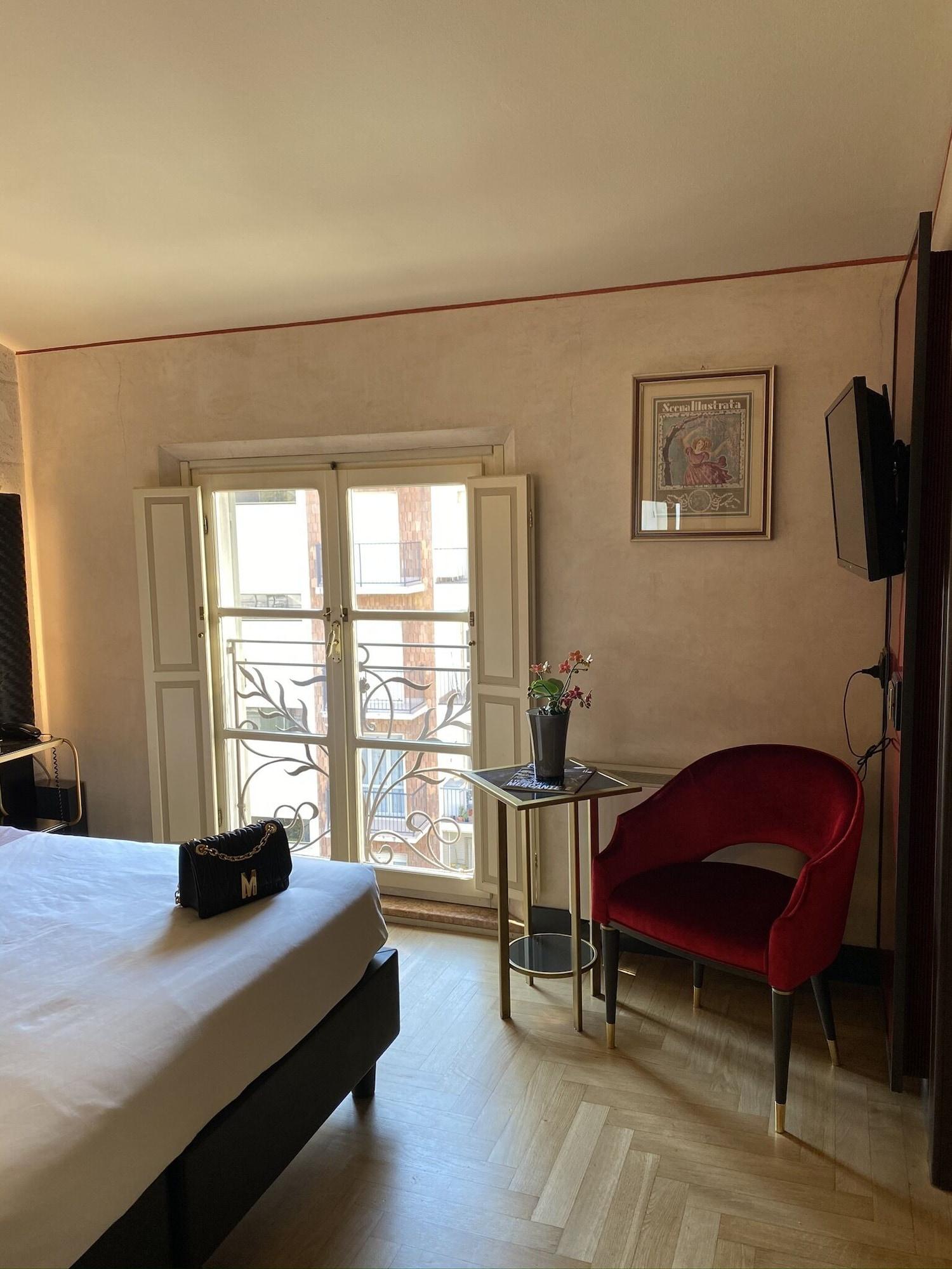 Hotel Verdi Boutique Hotel Parma Esterno foto