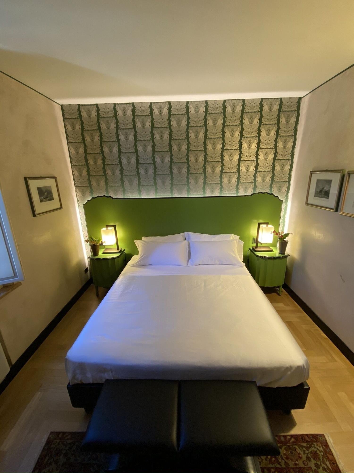 Hotel Verdi Boutique Hotel Parma Esterno foto