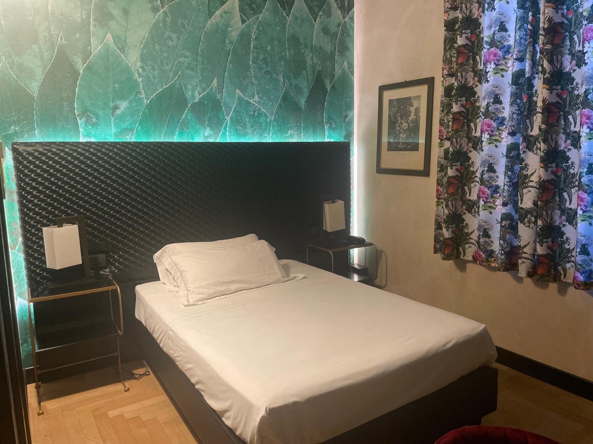 Hotel Verdi Boutique Hotel Parma Esterno foto
