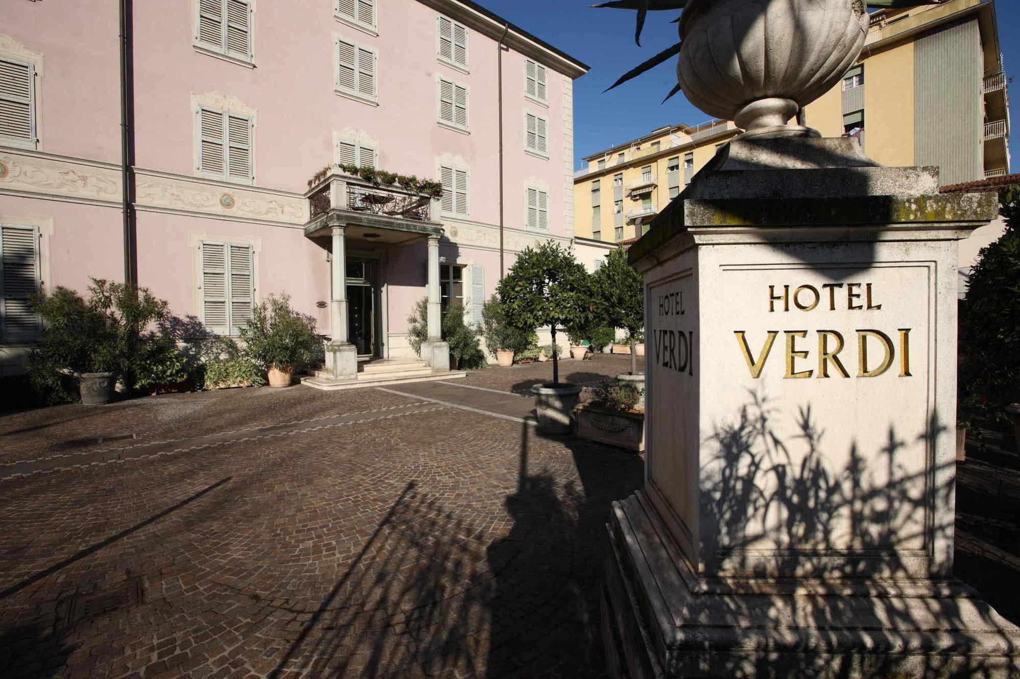 Hotel Verdi Boutique Hotel Parma Esterno foto